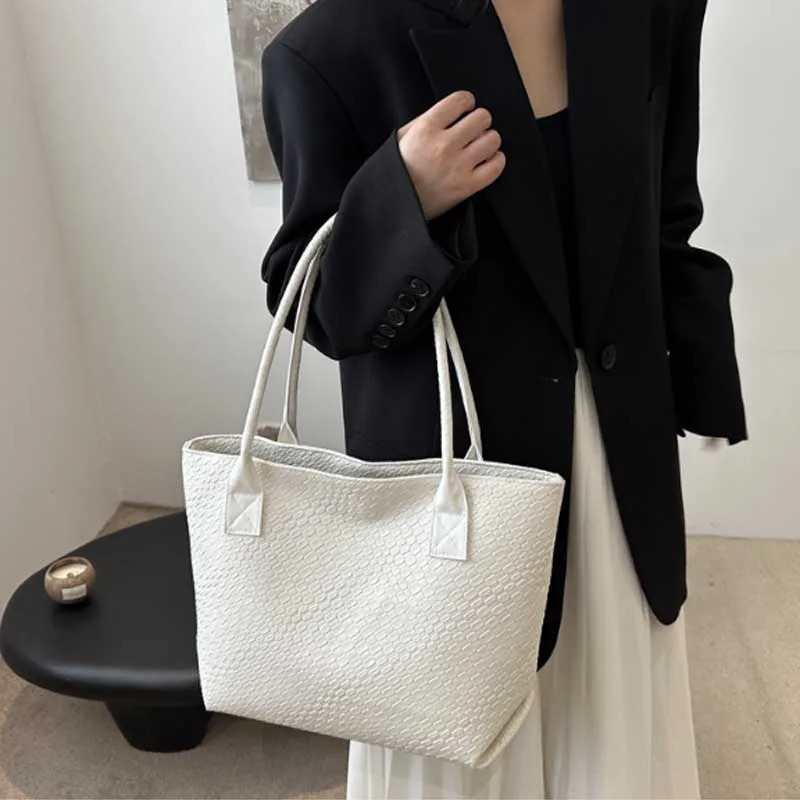 New Luxury Womens Tote Bags Large Capacity Crocodile Pattern Handbags Daily Commuting Shoulder Bag Clutch Purse Bolso Mujer R251110