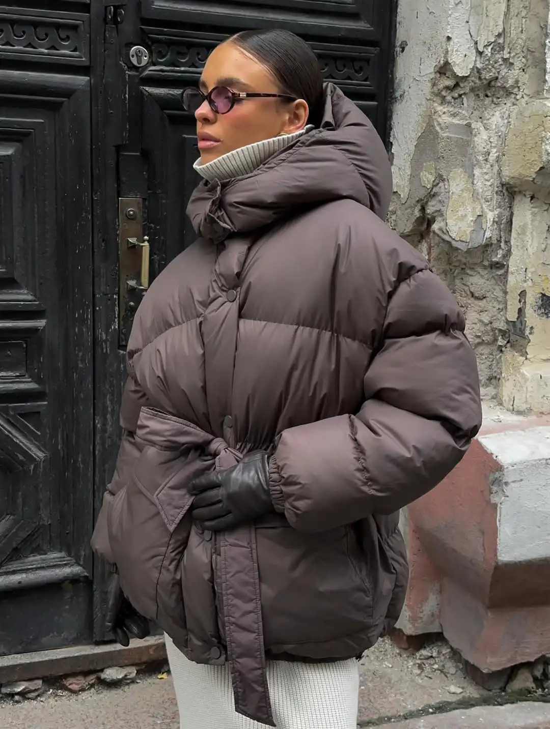 Stand Collar Lace Up Hooded Cotton Coat Women Brown Single Breasted Pocket Loose Warm Outerwear Lady Winter Commute Street Coats 251107