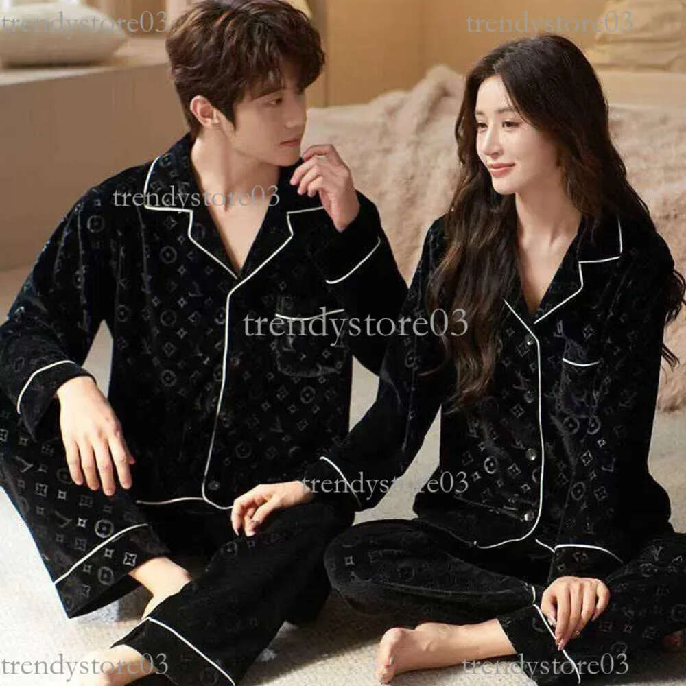 Sleepwear Designer Spring And Autumn Golden Velvet Pajamas Men's Advanced Sense Of Light Luxury Red Burst Long-sleeved Trousers Couple Women's 03