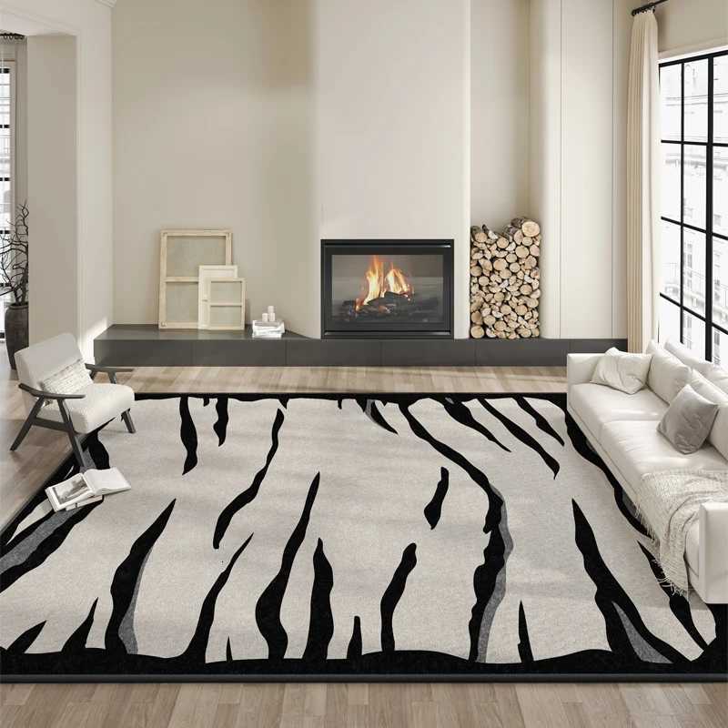 Light Luxury Living Room Decoration Striped Carpet Thicken Study Rug Home Cloakroom Anti-slip Mat Modern Style Rugs for Bedroom Y251110