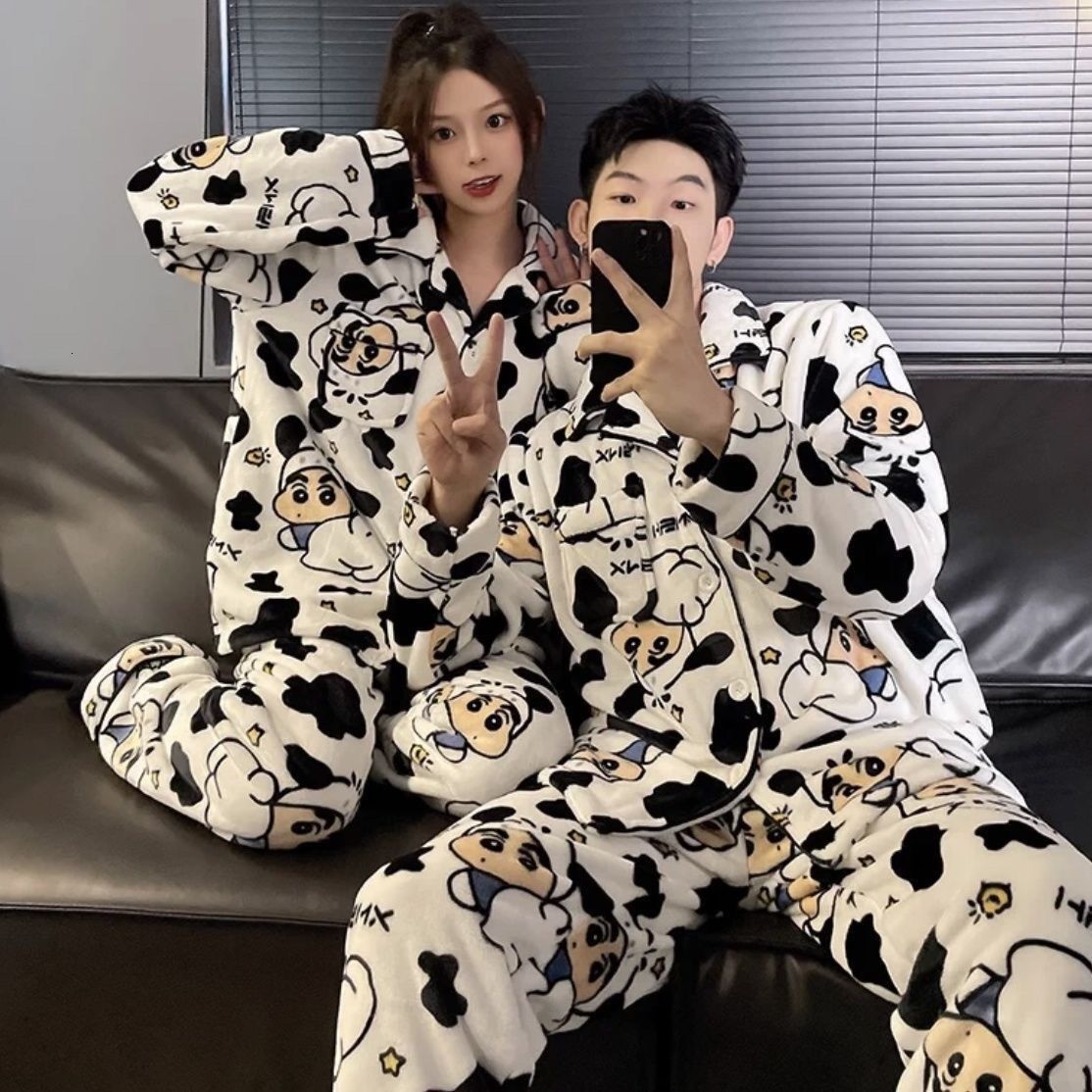 Coral fleece couple pajamas for women in autumn and winter, with thickened fleece for men. Designer can wear cartoon home suit set outside