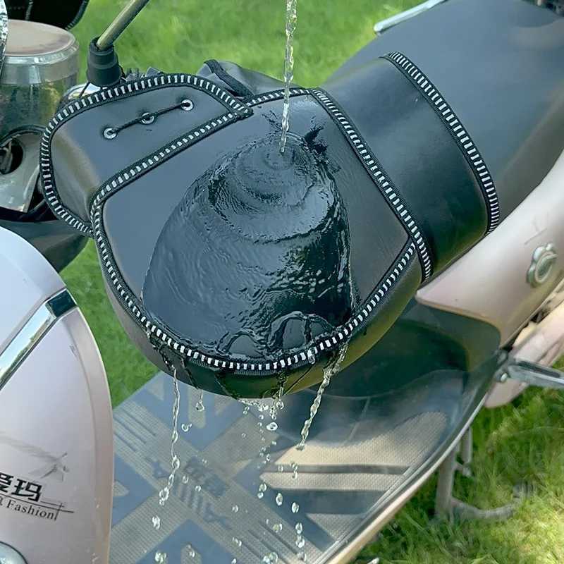 1Pair Motorcycle Handlebar Muffs Protective Motorcycle Scooter Thick Warm Grip Handle Bar Muff Rainproof Winter Warmer PU Gloves S25118