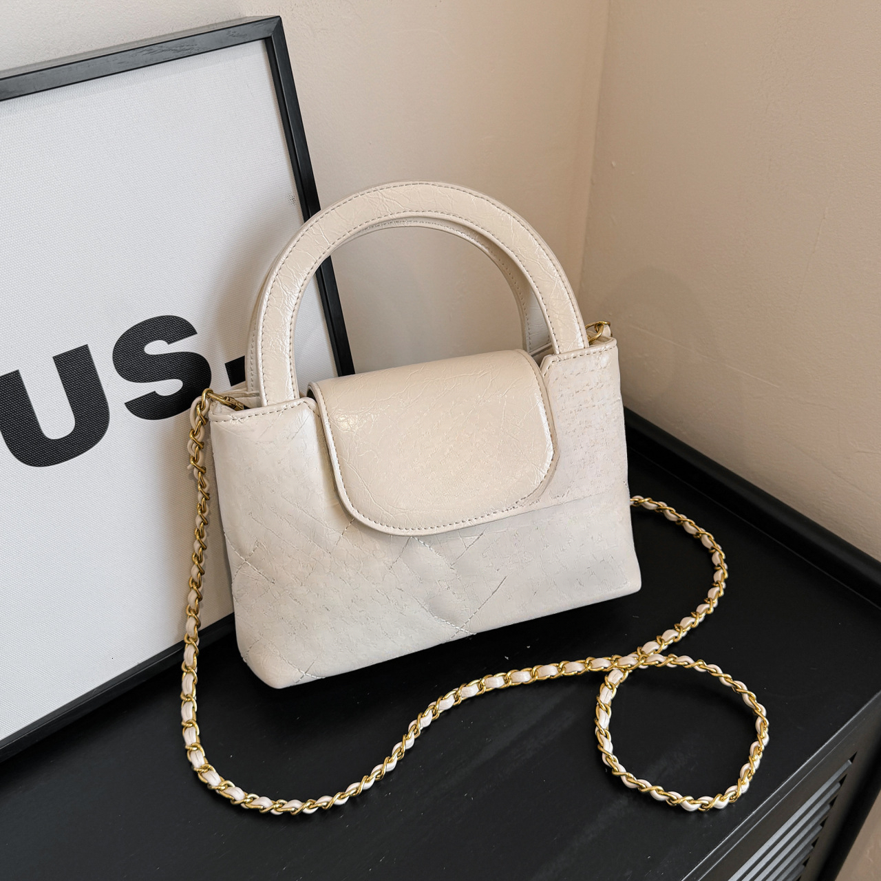 Designer's new fashionable quilted chain handbag, women's shoulder crossbody bag, designer bag