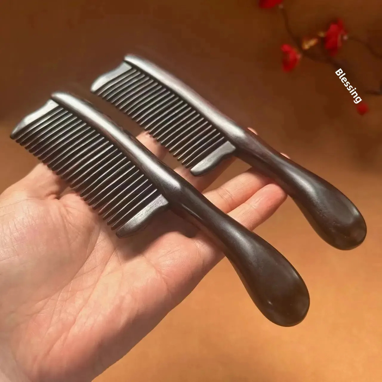 Premium Black Ebony Comb Purple Light Massage Comb Professional Hair Salon Toothed Insert Combs Gift Box Home Use Brushes 251107