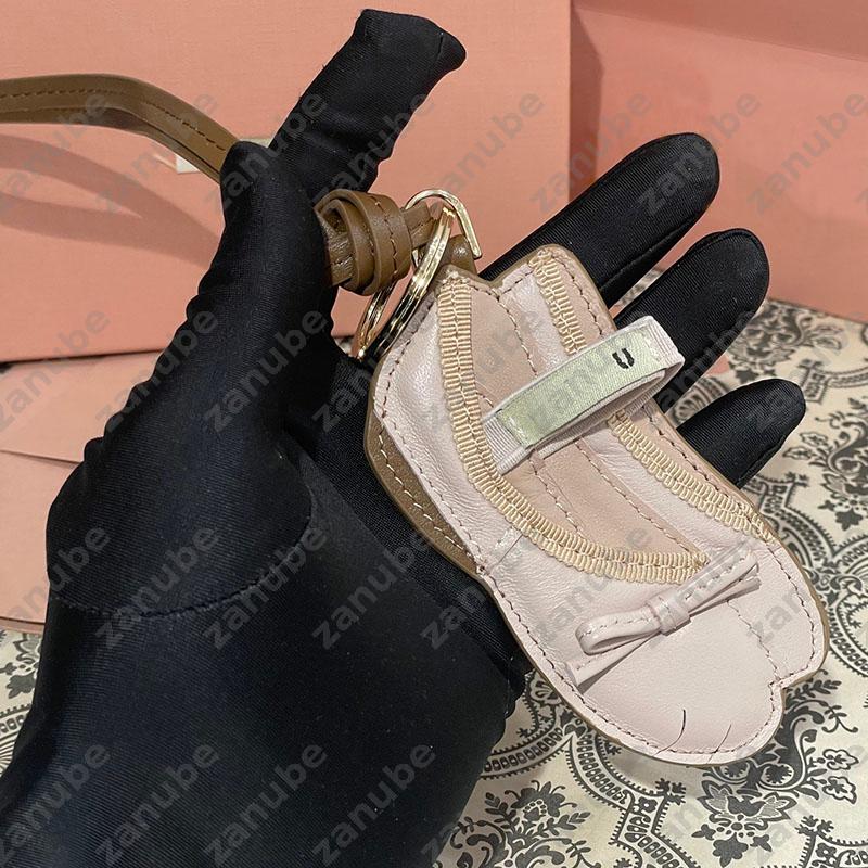 Designer Womens Bag Charm Bag Pendant Exquisite Charm Fashion Keychain Elegant Classic Letter Flower Bag Decoration Versatile For Girls