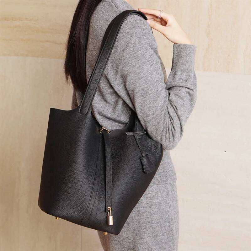 Mendy Large Women's Vintage Bucket 26CM Tote Hobo Bag for Women Soft Leather Underarm Shoulder Purse Handbag New