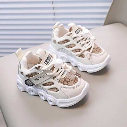 Tenis LED Child Sneakers Fashion Luminous Sport Casual Shoes Breathable Kids Boys Running Shoes Girls Soft Sole Tennis Shoes W251110