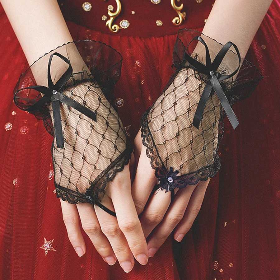 New Arrival Lace gloves Ivory Black Sexy Bride wedding accessories mariage Evening dress white gloves L251110