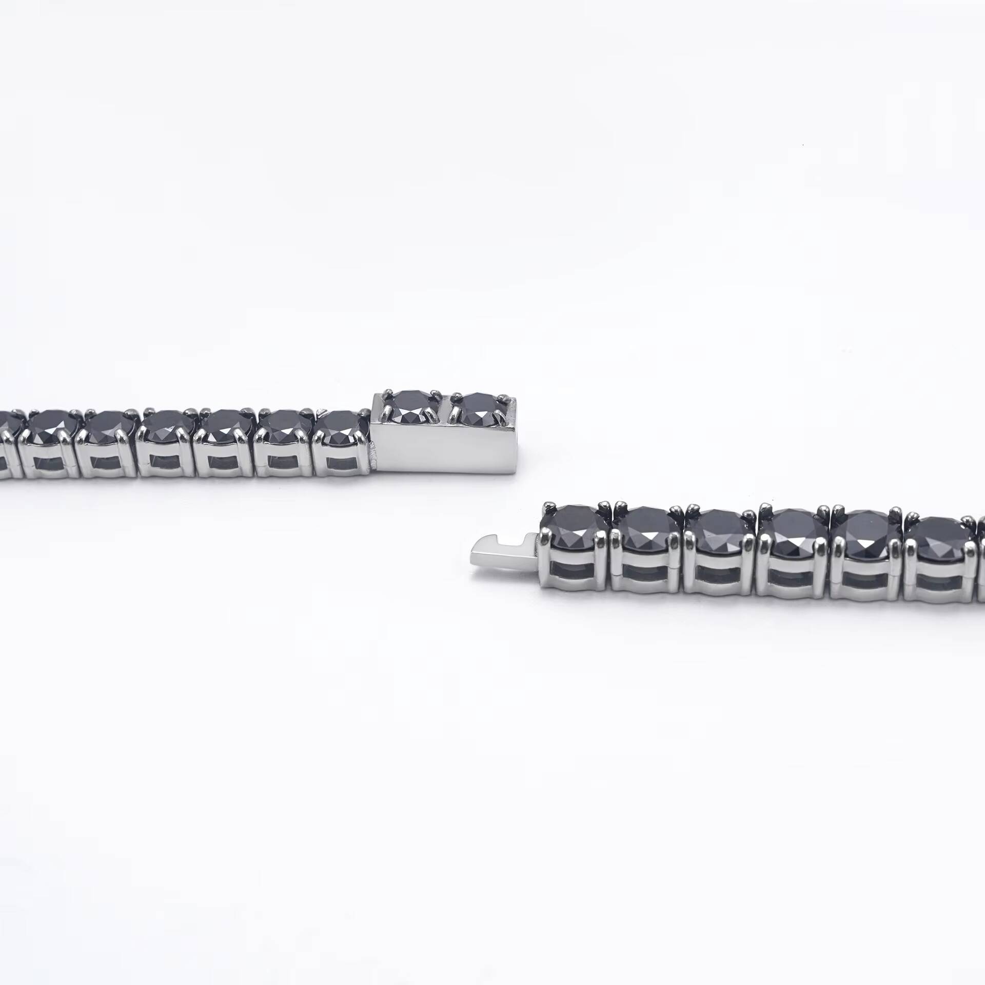 Wholesale Fast Delivery 2mm 65mm D VVS Moissanite Diamond Tennis Chain S925 Silver Gold Plated Necklace at Competitive Price