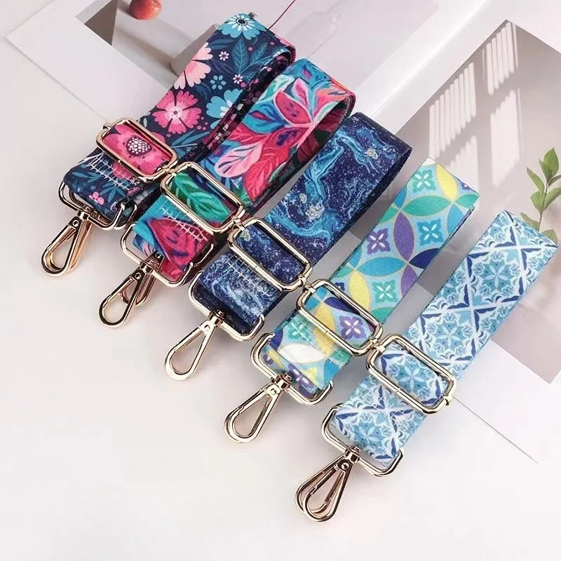 Versatile Multi-function bag with Shoulder strap pattern and easy adjustable and interchangeable Luggage accessories 251110