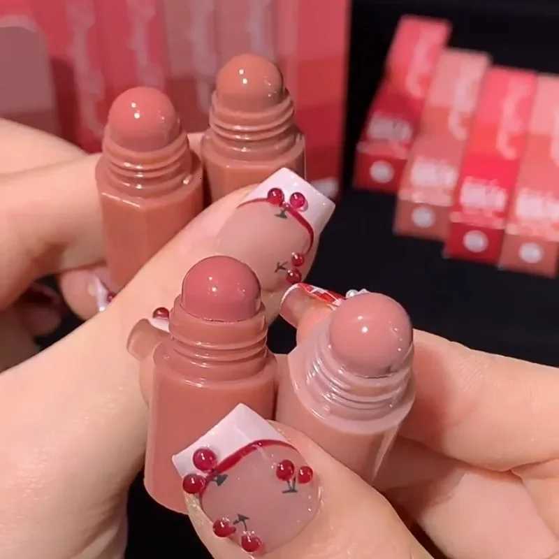 Set of 4pcs Lipstick Crayon Matte Velvet Four Lipstick Pens Mousse Nude Color Portable Mini Lipsticks 4 in 1 Lip Stick MakeupT251110