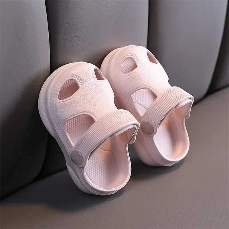 New childrens summer cave baby shoes anti slip soft floor for boys and girls beach sandals for children aged 1-6 Z250410