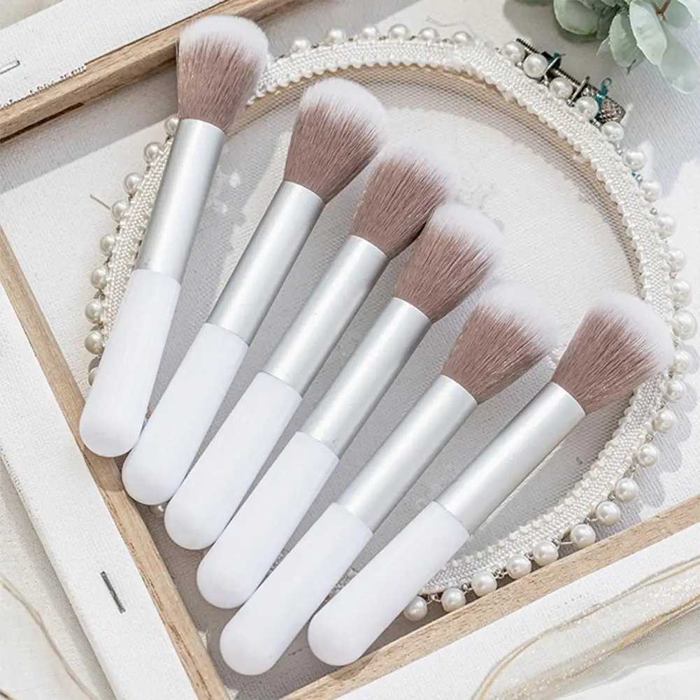 2025 Artificial Fibers Powder Blusher Brush White Stem Plastic Highlight Brush Powder Brush Fashion Makeup Tools Cosmetic Brush L251110