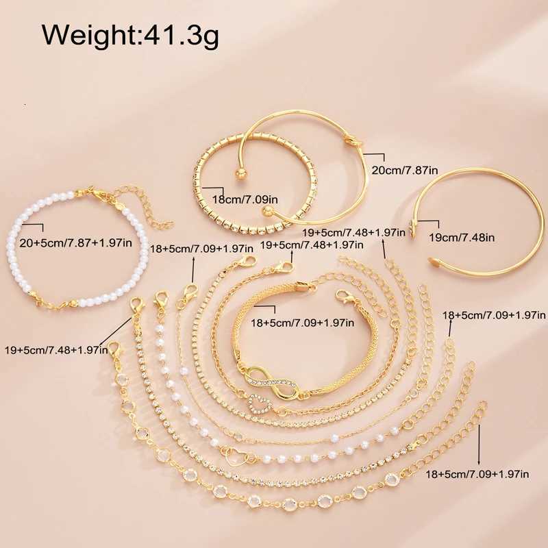 11 Pcs Boho Pearl Crystal Heart Infinity Sign Bracelets for Women Vintage Elegant Gold Color Bracelets Sets New Vacation JewelryT251110