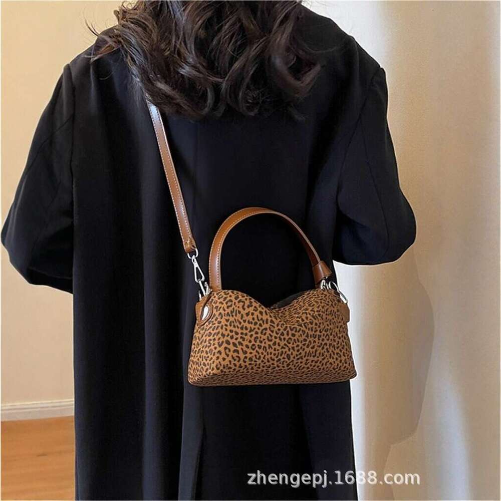 Luxury Bags Designer Autumn & Winter New Frosted Cowhide Tote Underarm Women's High End Large Capacity Commuter One Shoulder Cross Body Bag