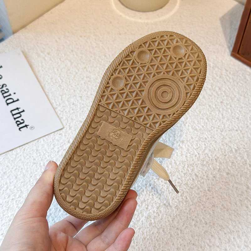 Girls Sneakers 1-18 Years Old Flowers Breathable Girls Board Shoes Four Seasons Hundred Non-slip Childrens De Training ShoesT251110