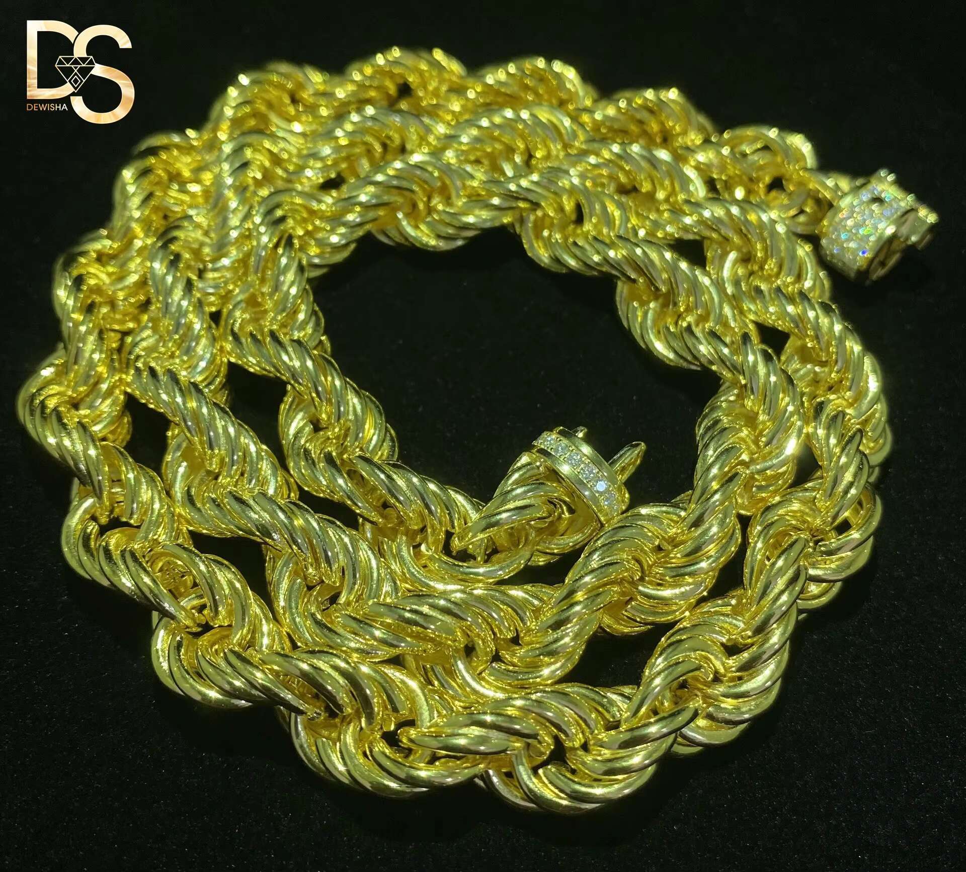 Luxury Gold Plated Hip Hop Mens Custom Cuban Chain Moissanite Diamond Necklace