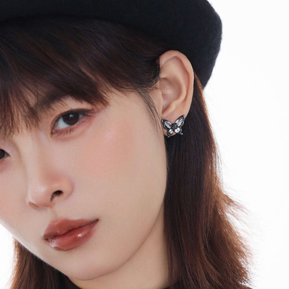 Gun Black Rose Butterfly Earrings for Women, Light Luxury Niche Design, Dark High-End Feel, Exquisite and Petite Ear Jewelry