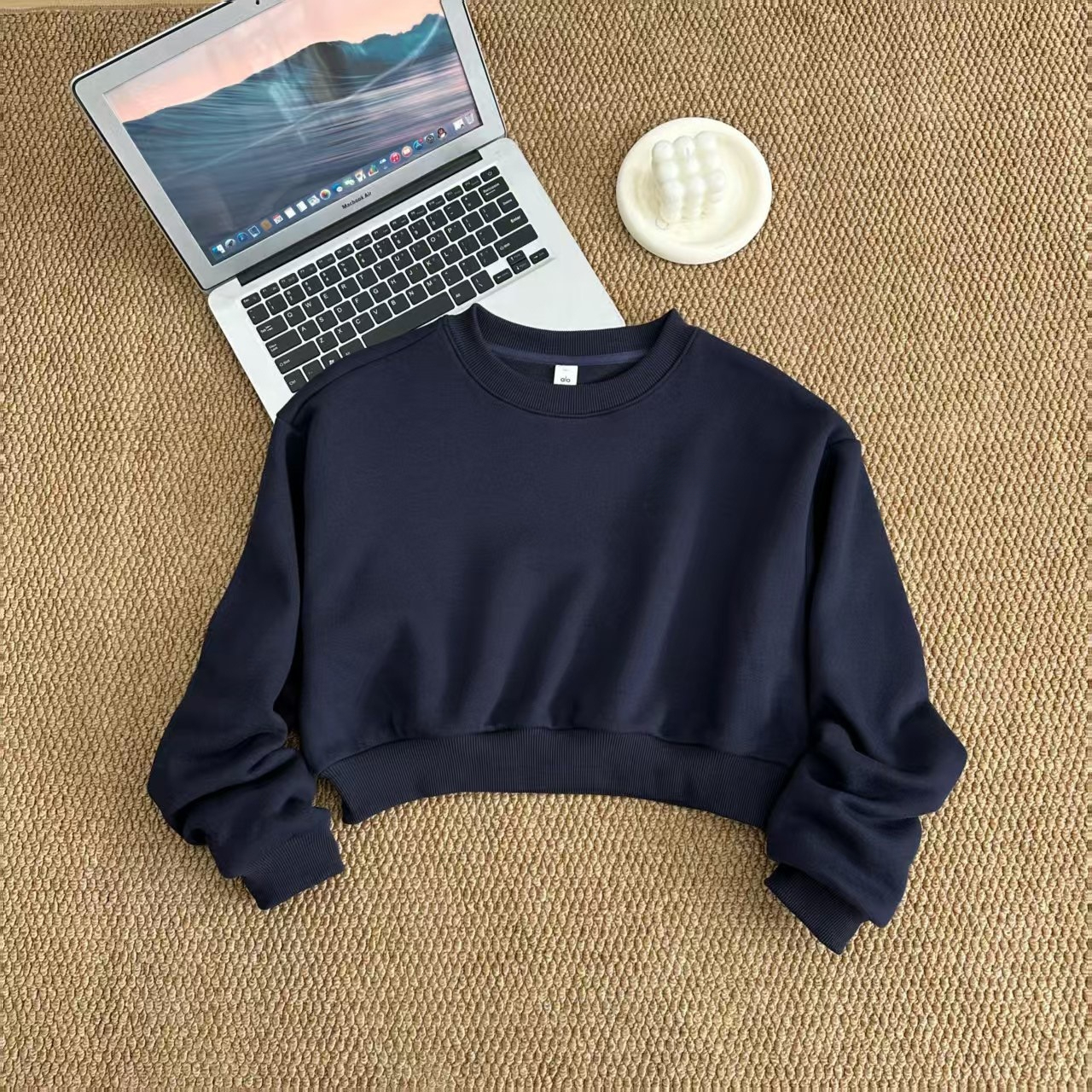 hoodie Autumn Winter New Cotton Terry Thin Velvet Navel Exposed Casual Versatile Sports Fashion Short Round Neck Sweatshirt for Women jacket