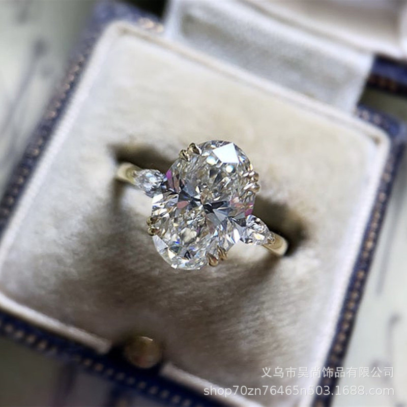 Fashion Ring Trade Cross-border Hot Selling Classic Fashion Pigeon Egg Ring With Diamond Inlaid Closed Fashion Designer Ring Suitable For Women With D