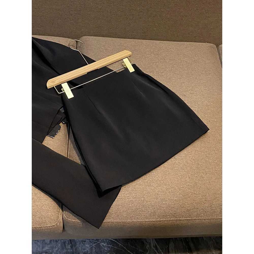 Pearl RhinESTone Short Blazer Sexy Mini Skirt Women BlaCK Fashion Casual Party Suit 2Pcs Lady Set Autumn Winter New W251110