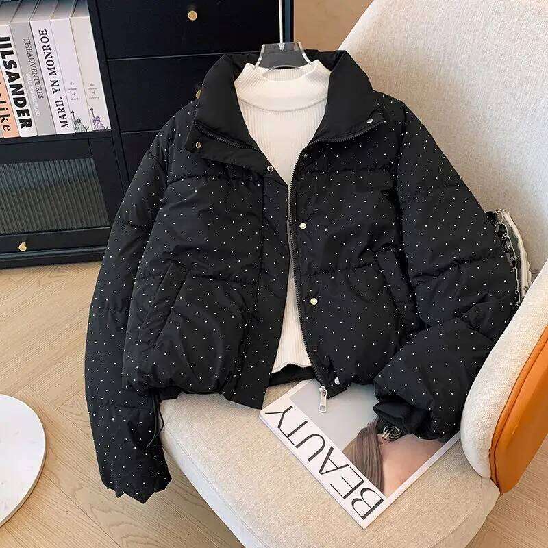 New Down Padded Jacket Women Winter Parkas Fashion Thick Warm Short Cotton Clothes Bread Coat Female Loose Outerwear T801