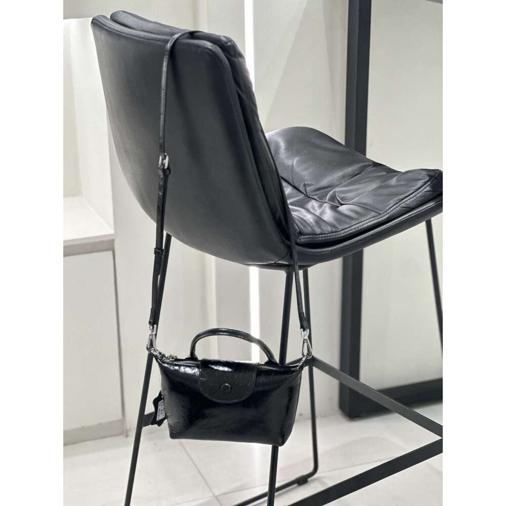 Leather Women S New Mini Dumpling Top Layer Cowhide Shoulder Crossbody Phone Bag Coin Purse High Quality