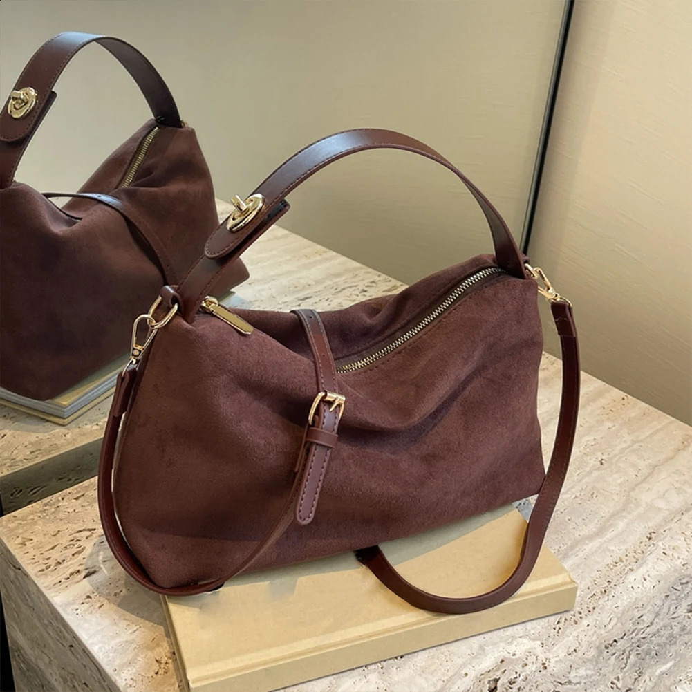 Zipper Faux Suede Pillow Shoulder and Crossbody Bags Simple Solid High Quality Handbags for Women Fashion Classic Versatile 251106