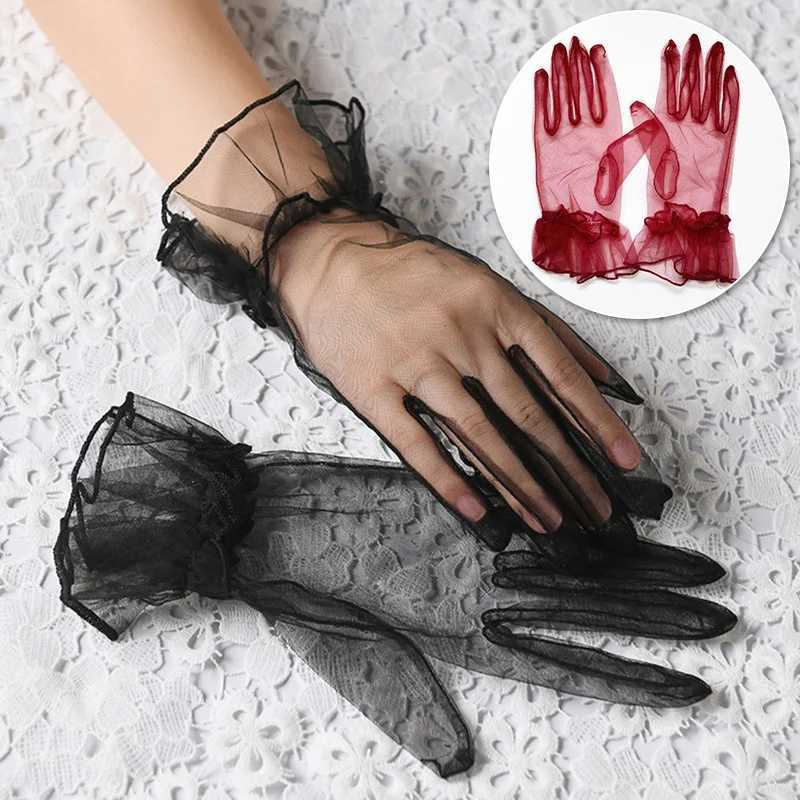 Black Silk Short Gloves Women Lace Tulle Gloves Mesh Gauze Ultra Thin Vintage Elegant Opera Gloves Transparent Party Gloves L251110