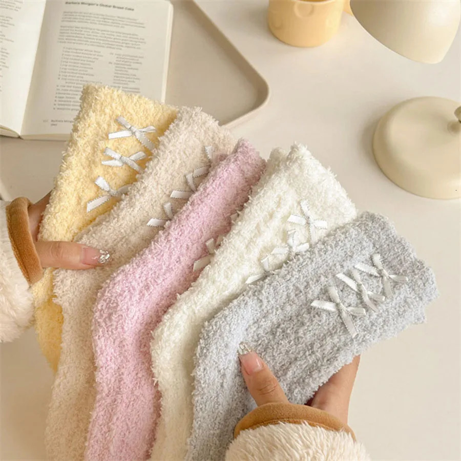 Lolita Sweet Women Bows Coral Fleece Socks Winter Thicken Warm Home Floor Socks Candy Color Soft Plush Socks Sleeping Socks 251106