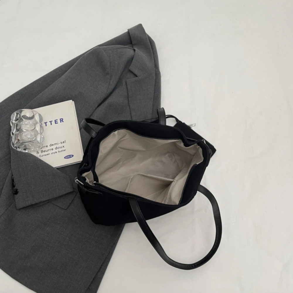 Women Suede Tote Bag with Inner Pocket Underarm Bag with Zipper Solid Color Satchel Bag for Work Travel Purses and Handbags 2025 251106