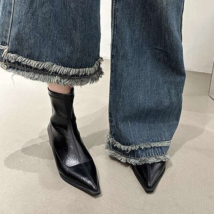 Woman Sandals Sharp Pointed Fashion Short For Women New Autumn Winter Trend Children S Thick And Thin Boots Niche Design Martin Boots
