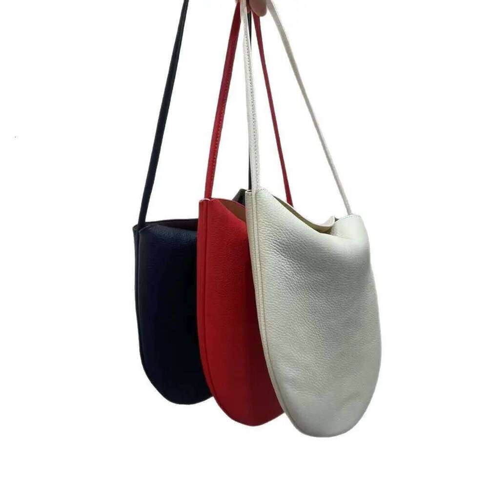 Genuine Leather Vintage Armpit 2025 New Niche Design Top Layer Cowhide Personality Minimalist Women's Fashion Shoulder Bag St251110