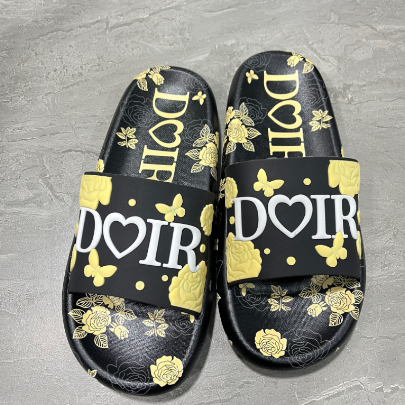Graffiti Letter-Printed Flip-Flops For Men And Women Heart Shape Design Slip On Shoes Size 36-41
