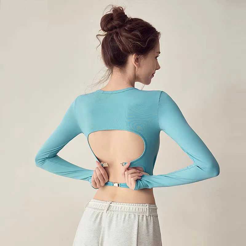 High end backless hollow long sleeved yoga sports top with padding quick drying and tight fitness T-shirt sexy yoga shirtXJ250410