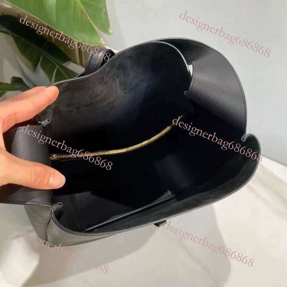 Designer Bag Tote Bag Shoulder Bag New Summer Underarm Bag Genuine Leather Handbag Classic And Elegant Single Shoulder Ladies Wallet