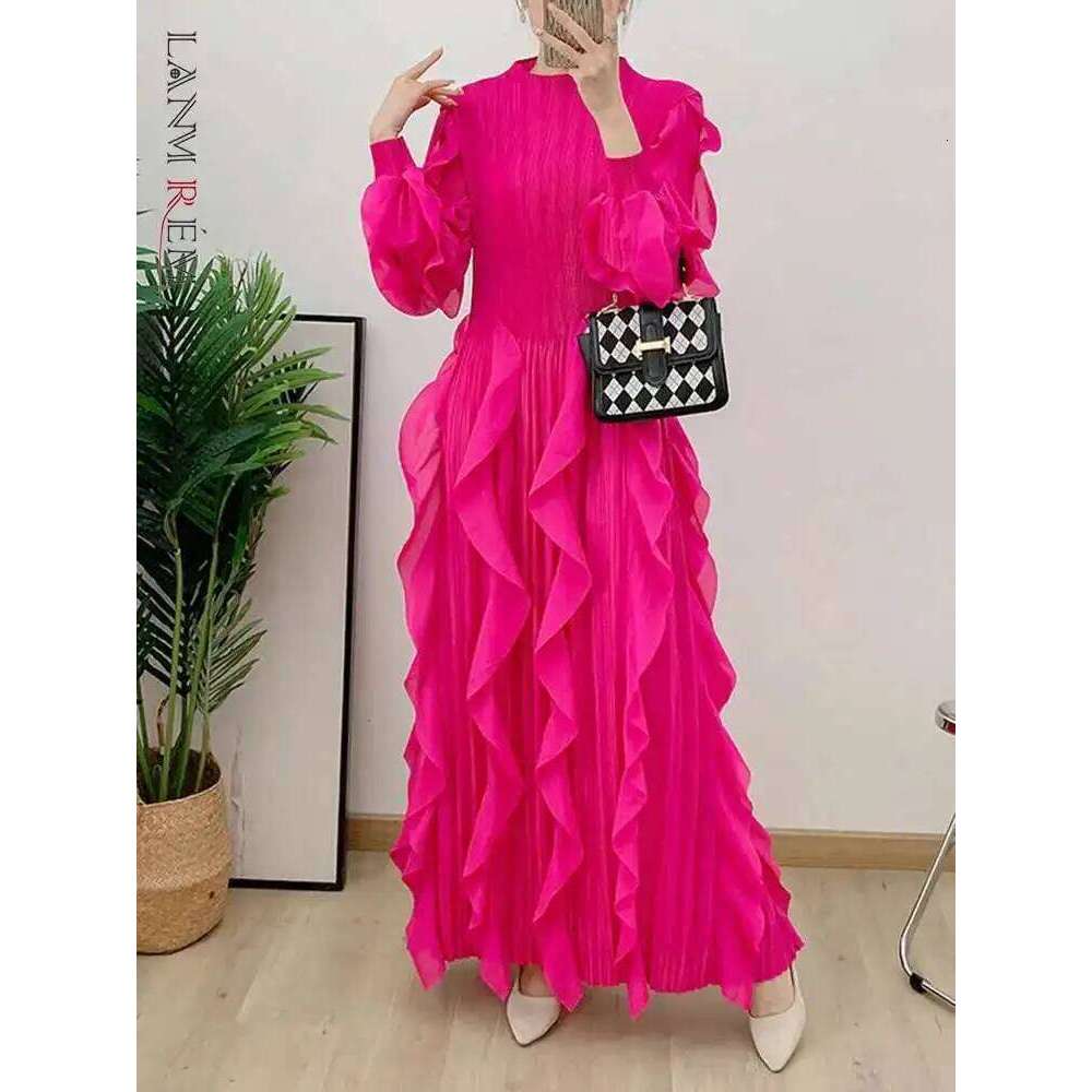 LANMREM Elegant Pleated Dress For Women Stand Collar Puff Sleeves High Stretch Personalized Dresses 2025 Spring New 2Z2817