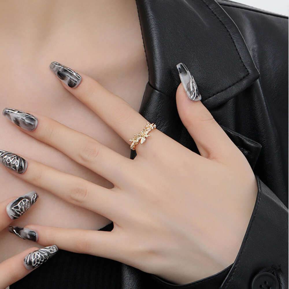 DHcollections gold Butterfly for Women, Niche Original INS Style, Exquisite Open Ring, Trendy Fashionable Temperament Index Finger Ring Wholesale