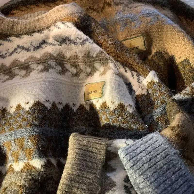 Fashion Vintage Thickened Ins Casual Knitted Top Mens Loose Fit Round Neck Sweater For Teenagers And Students Autumn Winter Idle Style Y251110