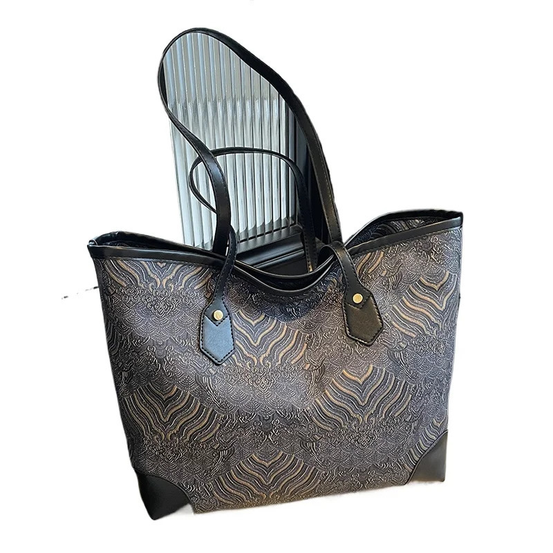 Large Capacity Tote Bag for Women Shoulder Bags Leisure Shopping Bag Class Bags for Girl Designer Bags Female Bag Bolsos Mujer R251110