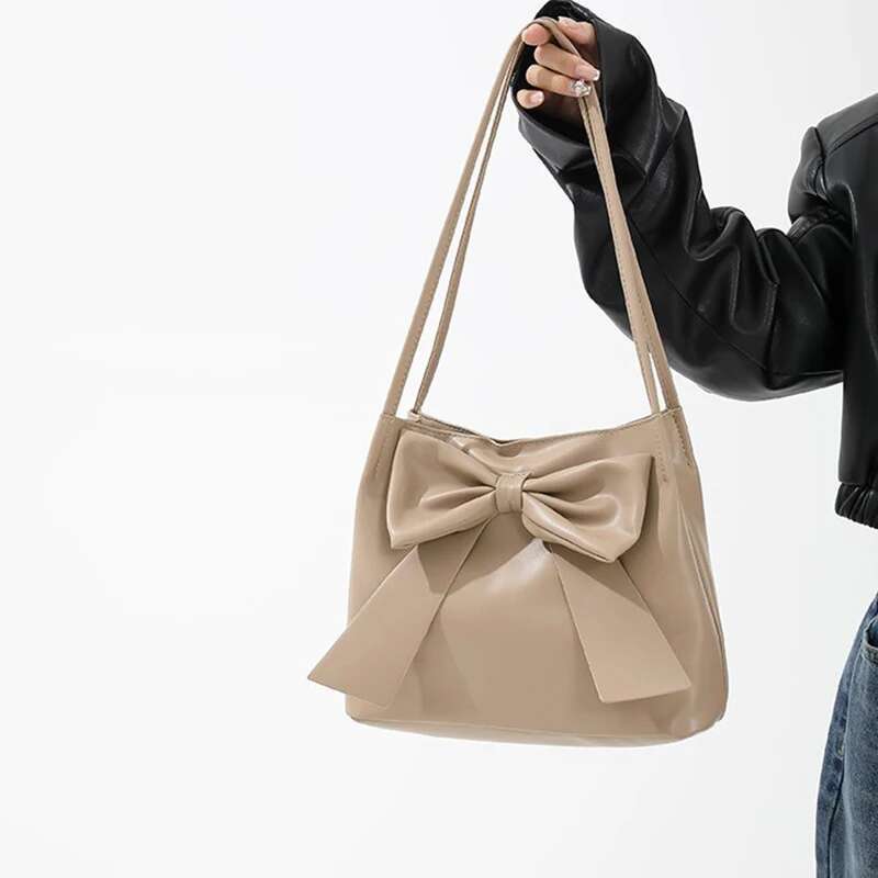Fashion Women's Bow 2025 New Women's Designer Bag Shoulder Casual Bag High End Elegant Light Luxury Fashion Multifunctional Bag Women's
