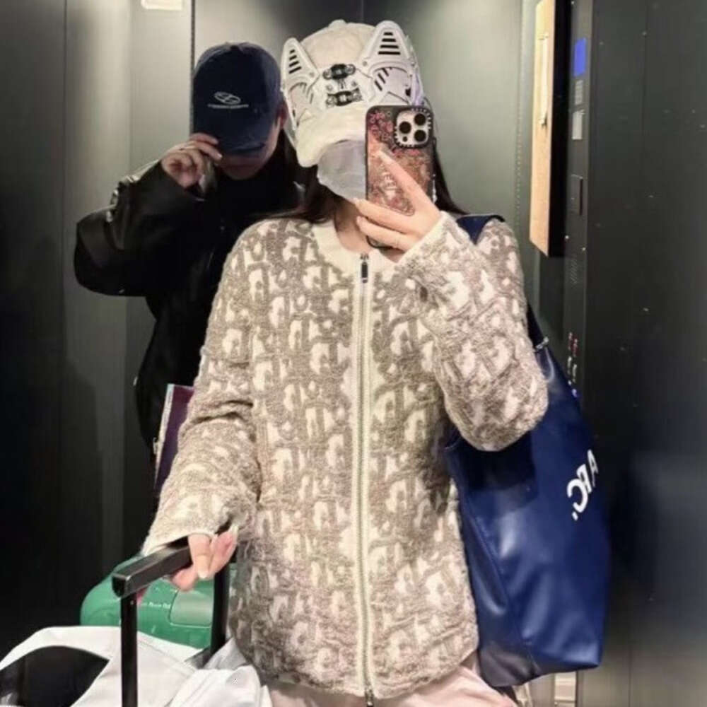 Trendy Brand Autumn Winter Couple Retro Full Print Letter round Neck Long Sleeve Sweater Women Casual Loose Knitted Top High-End Unisex Flocked Vintag