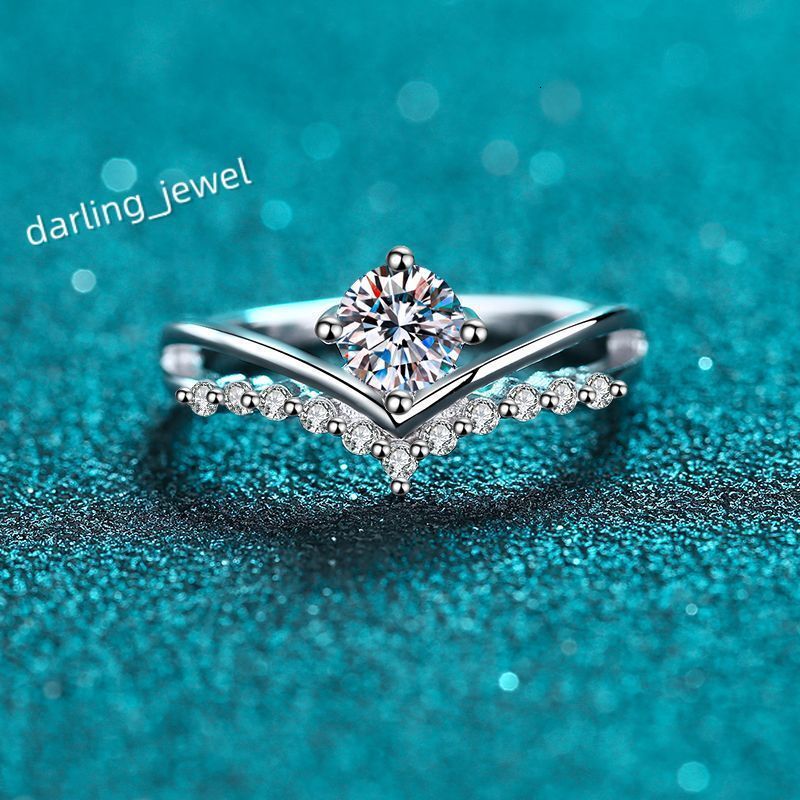 2024 New Cross-border Trend Rings Jewelry Women Creative Design Moissanite Ring Light Luxury 925 Sterling Silver Rings