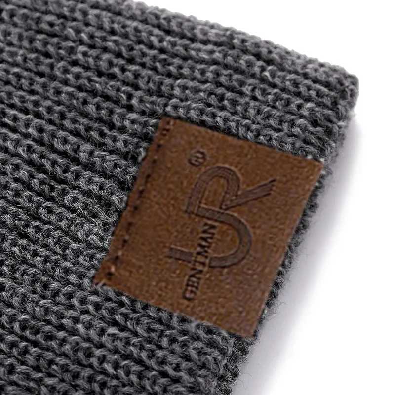 URGENTMAN Brand Unisex Beanie Hat Casual Winter Hats For Men Women Fashion Knitted Hat Solid Hip-hop Beanie Hat Unisex CapXJ251110