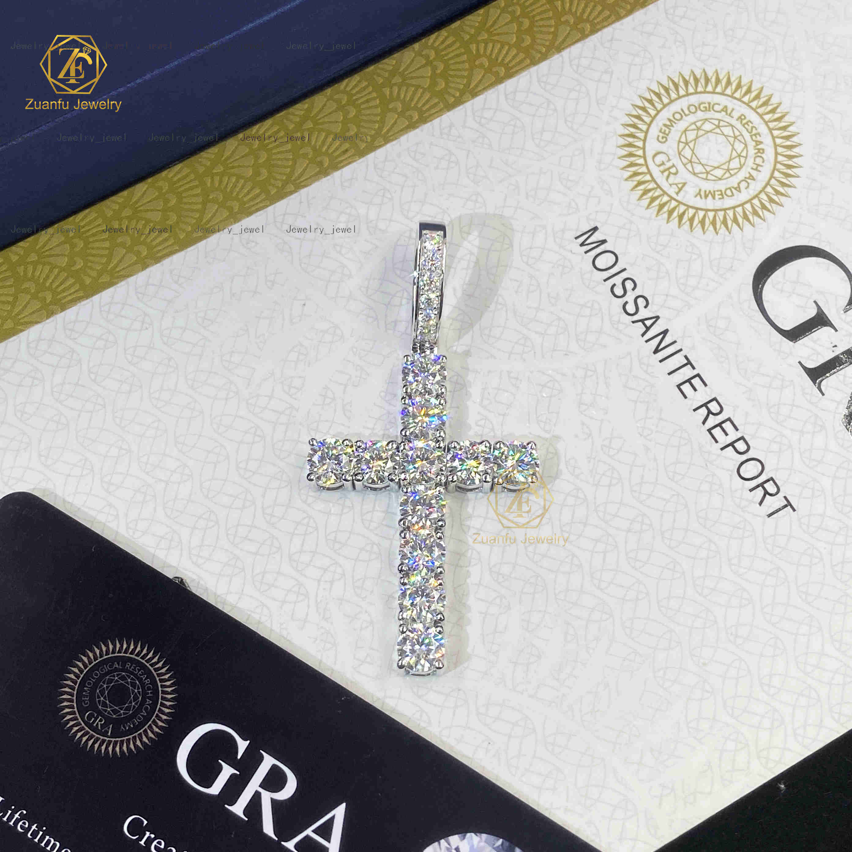5mm Mossanite Charm Christian Jewelry GRA Certified Women Men 925 Sterling Silver Chain D VVS Black Moissanite Cross Pendant