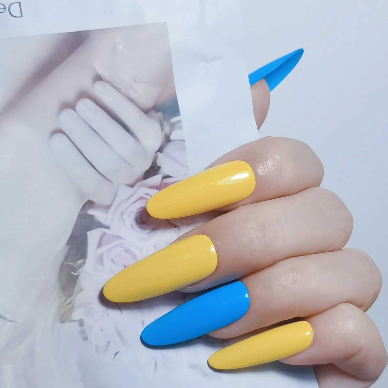 Various colors handmade designs fake nails solid colors fake nails artistic nails free matching beautiful life W250410