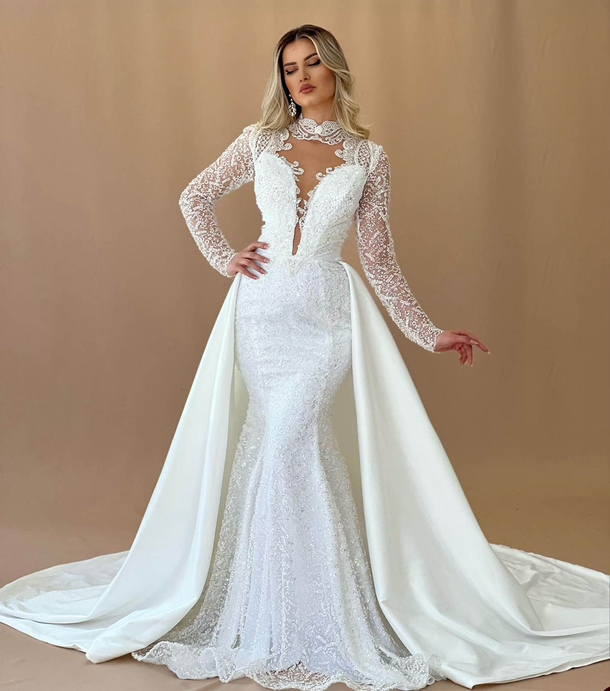 Crystals Mermaid Elegant Wedding Dresses With Sparkling Sequins Detachable Train Full 3D Appliques Pearls Backless Party Plus Size Custom Made vestido