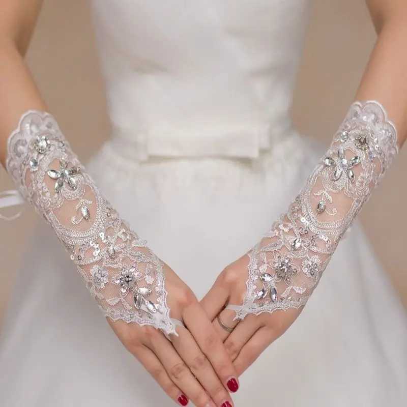 Elegant Women Wedding Lace Gloves Bridal Fingerless Crystal Sequins White Hook Finger Drawstring Gloves Marriage Accessories L251110