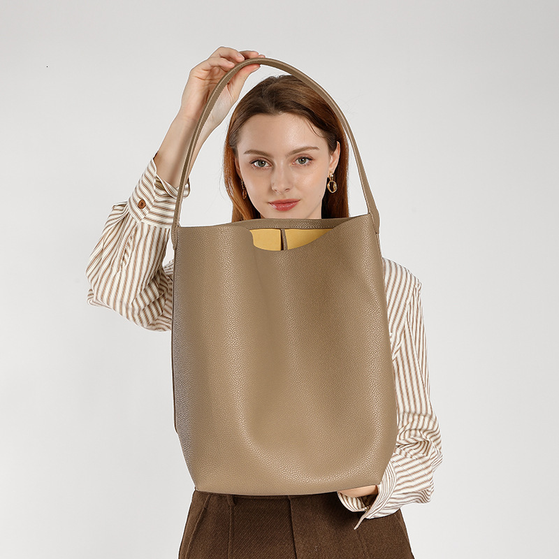 Custom Hot-Selling Niche Handheld Bucket Women Cowhide Tote Large Capacity High-End Feel Shoulder Bag for Girls