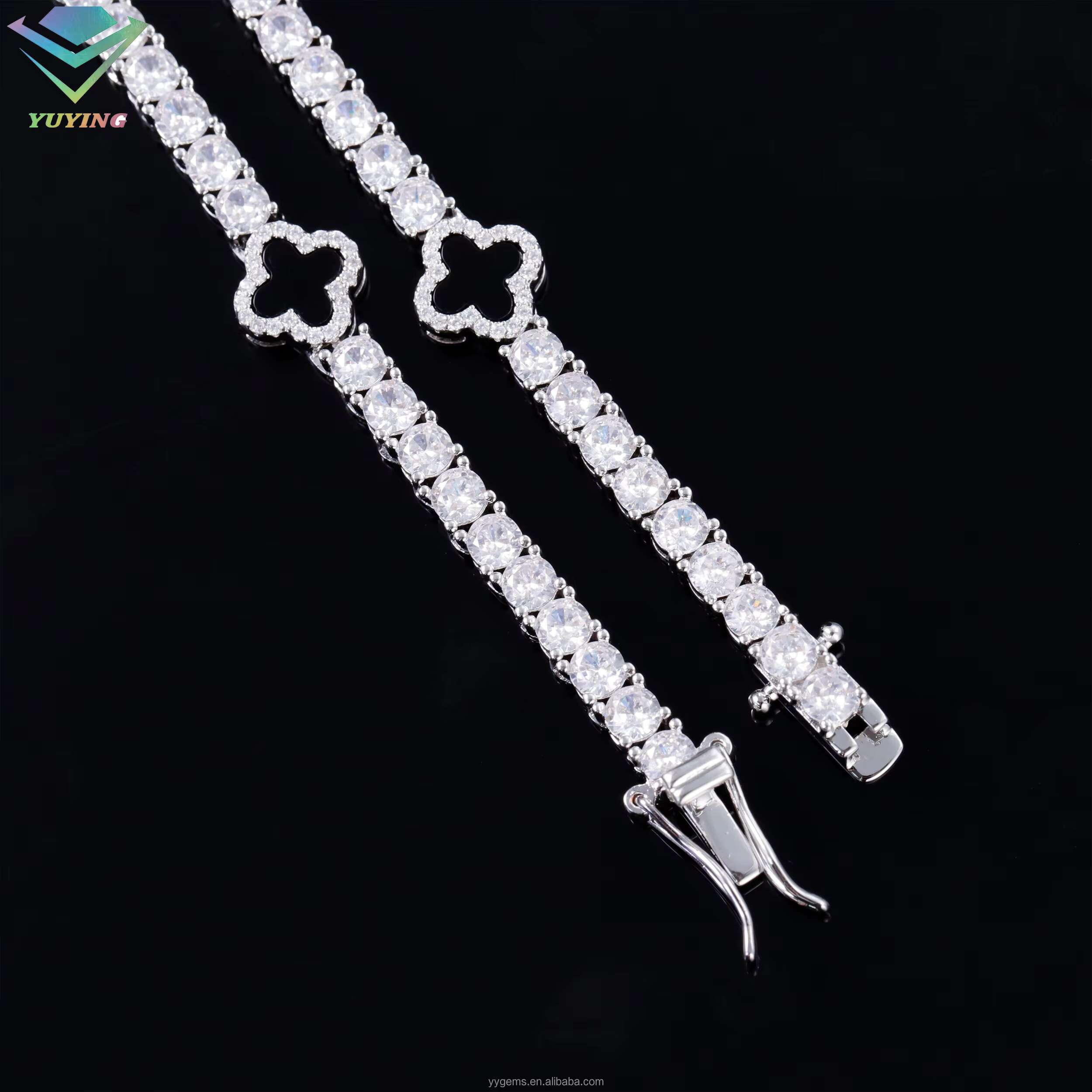 GRA Certificate Iced Out Diamond Agate Clover Bracelet S925 Silver VVS1 Moissanite Tennis Bracelet